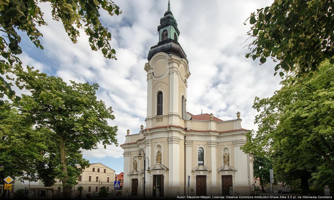 Postęp prac konserwatorskich przy Mauzoleum w Kępnie